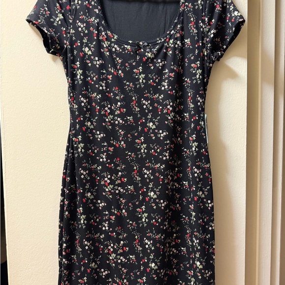 Justify Dresses & Skirts - Women’s Justify Floral Black Dress, Size L